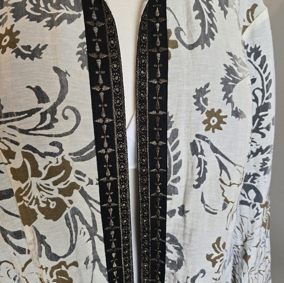 Coldwater Creek.    Jacket.     229 - Picture 2 of 4